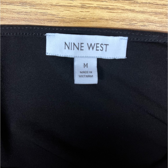 NWOT Nine West stretch top medium - Picture 3 of 3